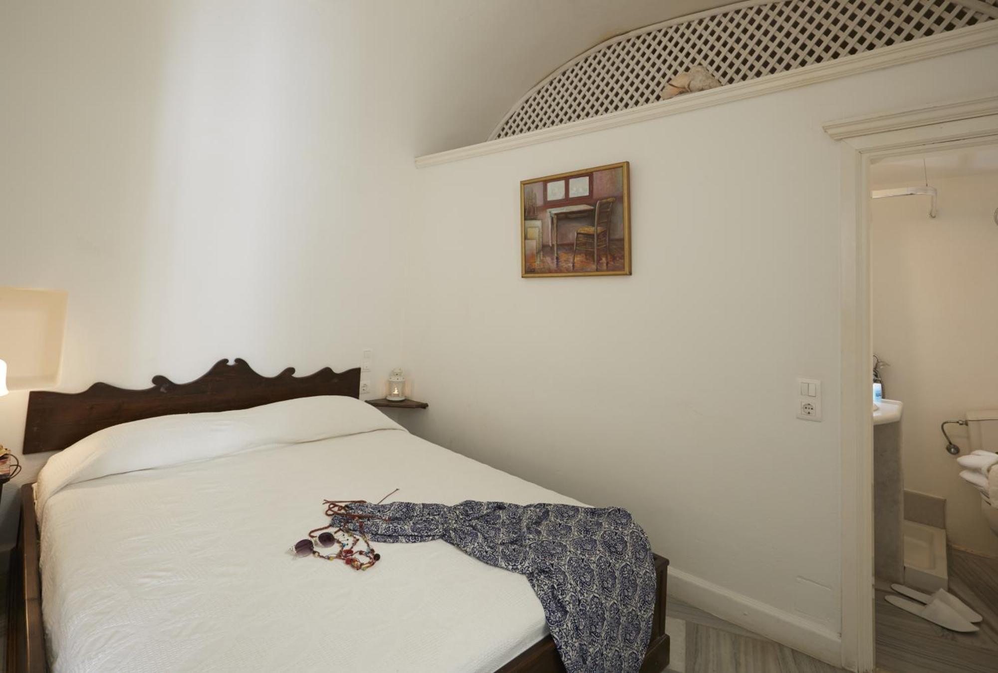 Cori Rigas Suites Fira  Bilik gambar