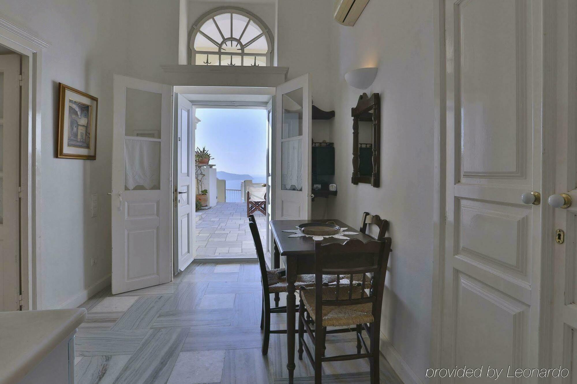Cori Rigas Suites Fira  Dalaman gambar
